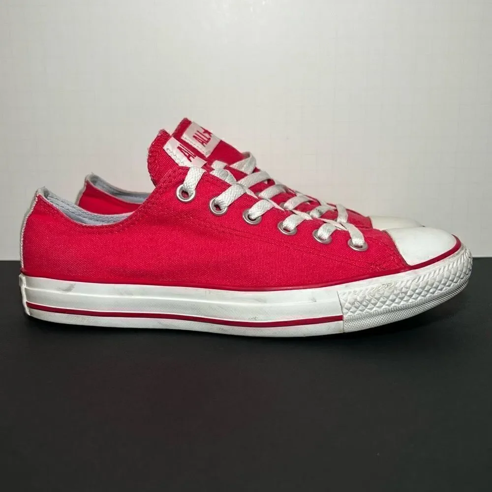 Girls/Womens CONVERSE Chuck Taylor All Star Pink Low Top Shoes / Size 6Y - 7.5 W